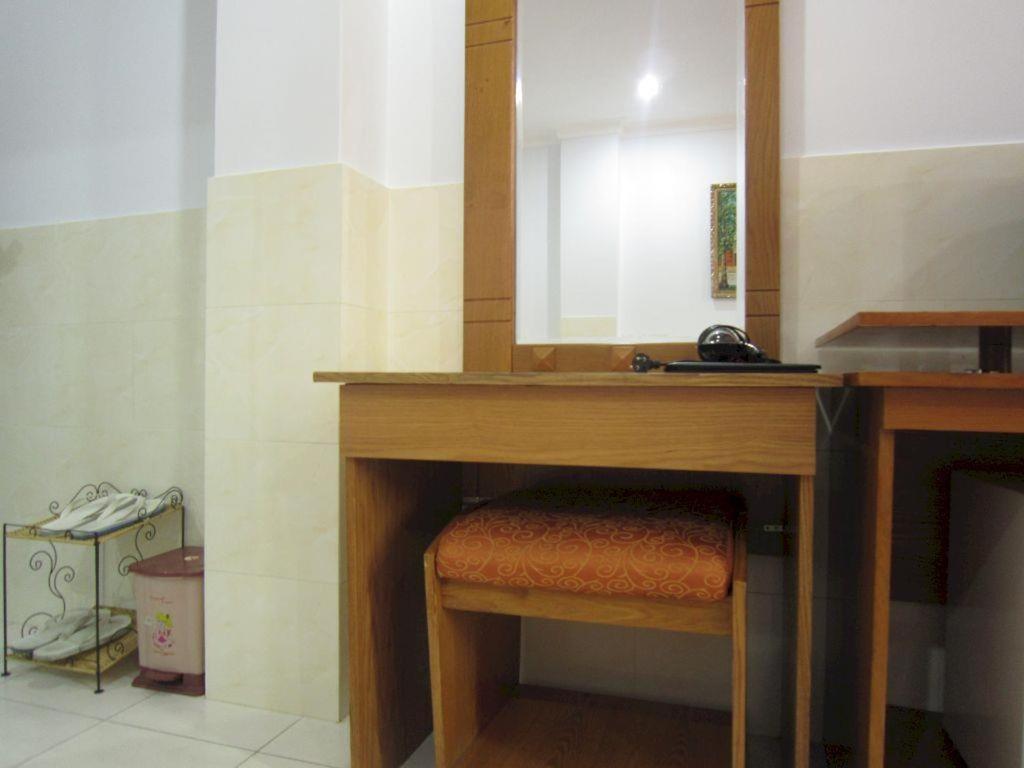 Thien Hoa Hotel Ho Chi Minh City Exterior photo