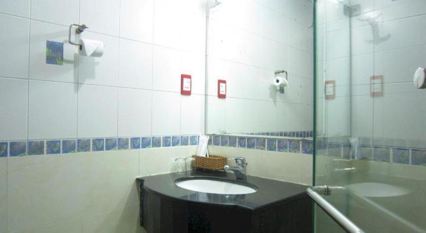 Thien Hoa Hotel Ho Chi Minh City Exterior photo