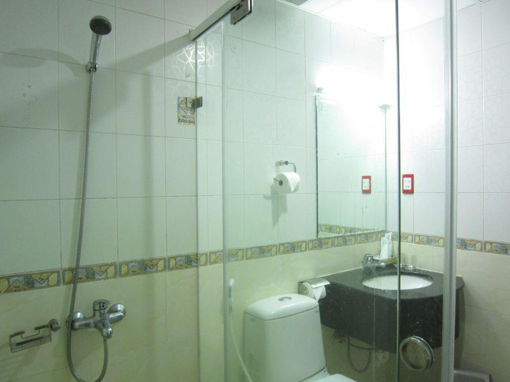 Thien Hoa Hotel Ho Chi Minh City Exterior photo