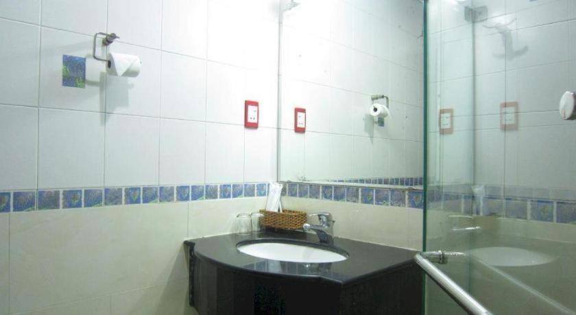 Thien Hoa Hotel Ho Chi Minh City Exterior photo